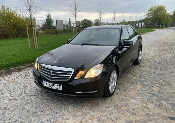 Mercedes-Benz Klasa E cena 52400 przebieg: 175000, rok produkcji 2012 z Kielce małe 436